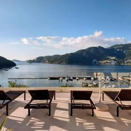 Acapulco En Cabo Marques Diamante, Departamento Con Vistas Al Mar Y Atardeceres Espectaculares, Cerca Esta La Playa Al Nivel De La Caseta Del Condominio De Pto Marquez, Enfrente, Wifi, Restaurante, Albercas, 6 Personas
